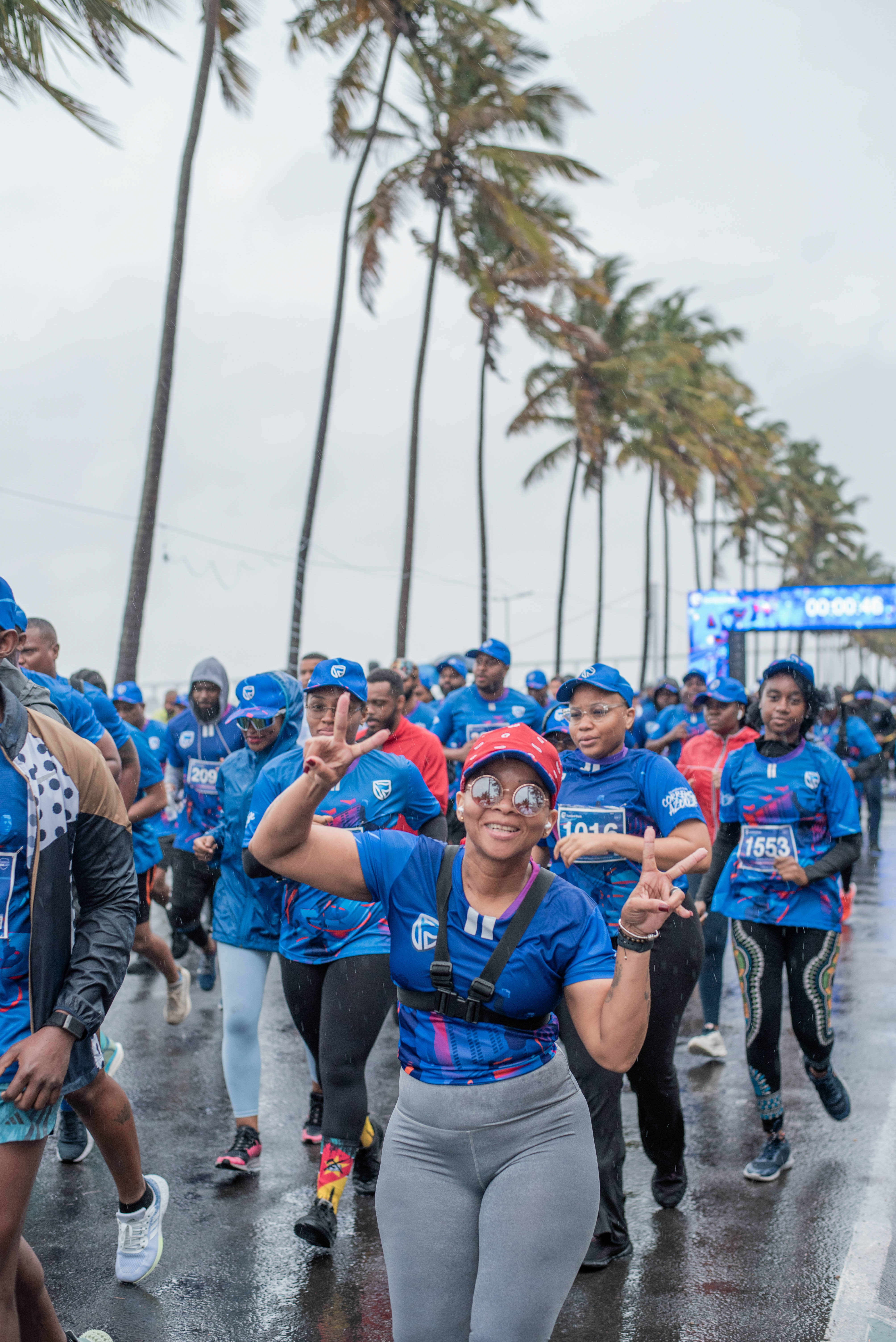 72Corrida Azul.jpg